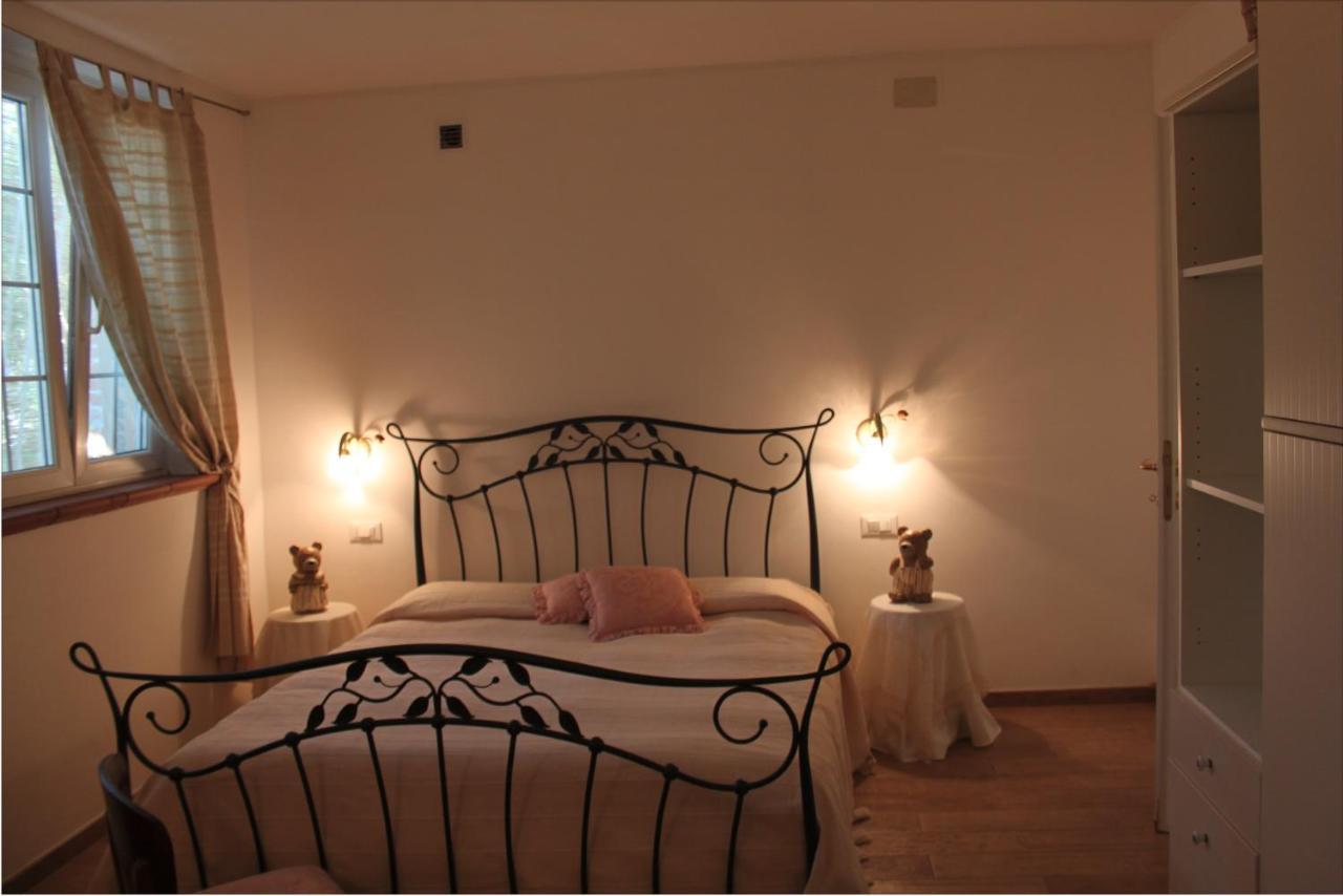 Anthos Casa Vacanze Sant'Omero Luaran gambar