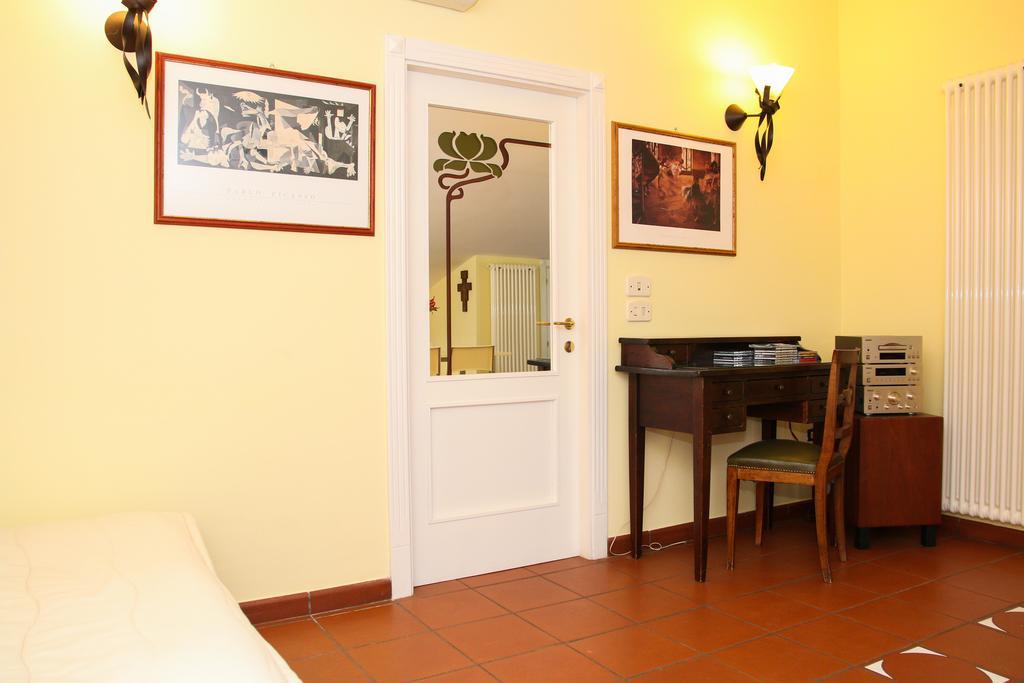 Anthos Casa Vacanze Sant'Omero Bilik gambar