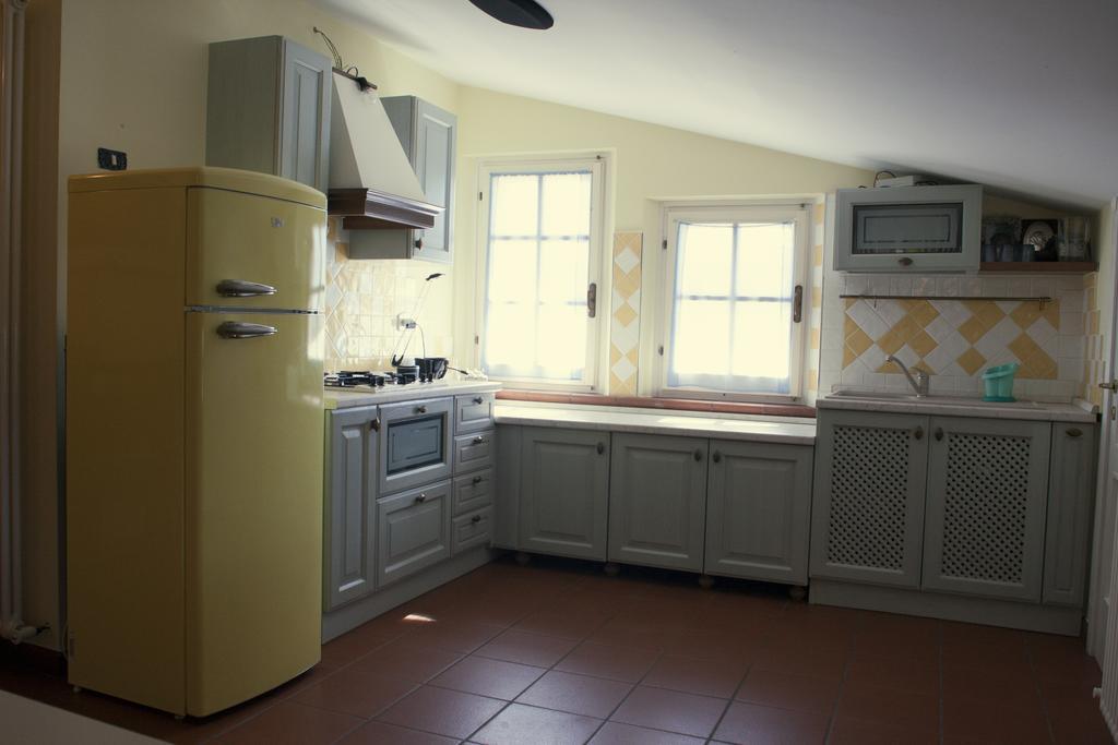Anthos Casa Vacanze Sant'Omero Bilik gambar